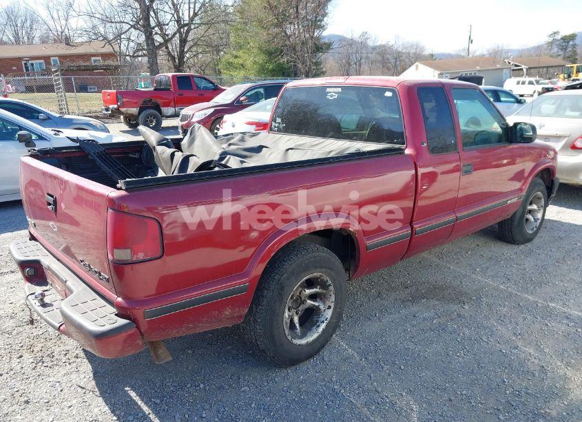 Photo 6 of 2002 Chevrolet S-10 LS (VIN 1GCCS19W428178485)