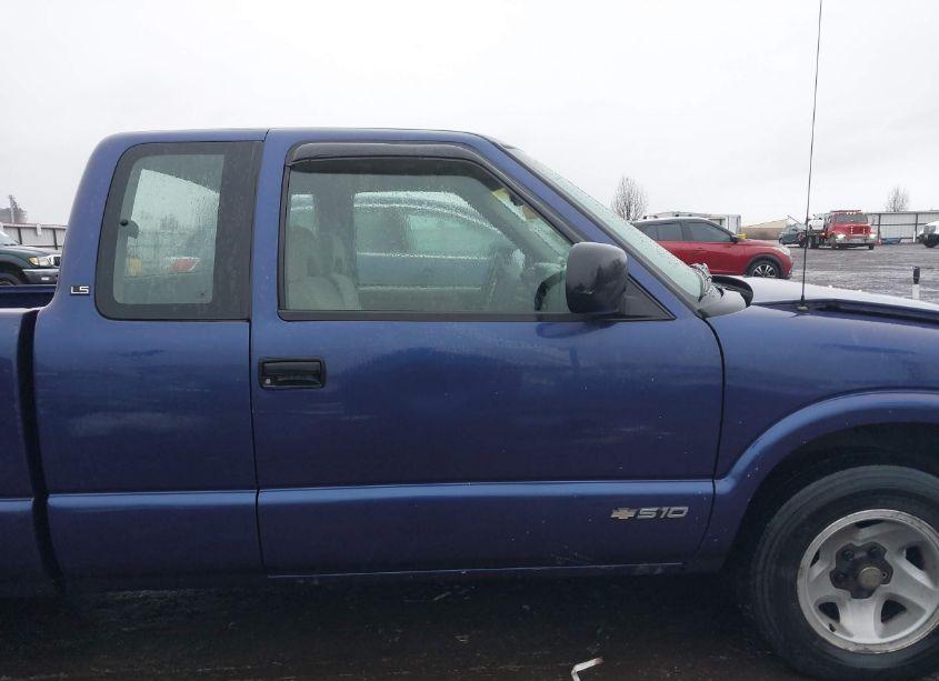 Photo 13 of 1995 Chevrolet S TRUCK S10 (VIN 1GCCS19W4S8154056)
