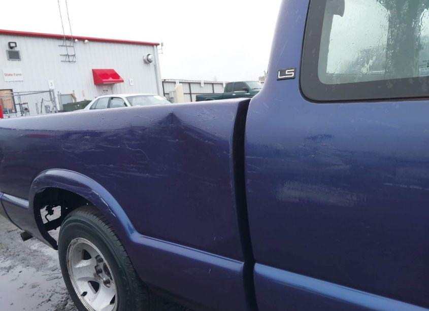 Photo 18 of 1995 Chevrolet S TRUCK S10 (VIN 1GCCS19W4S8154056)