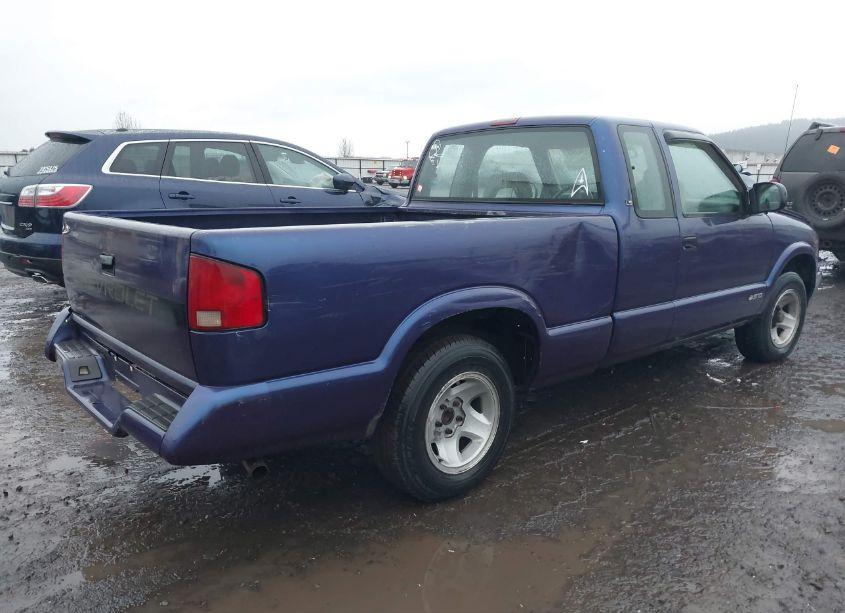 Photo 4 of 1995 Chevrolet S TRUCK S10 (VIN 1GCCS19W4S8154056)