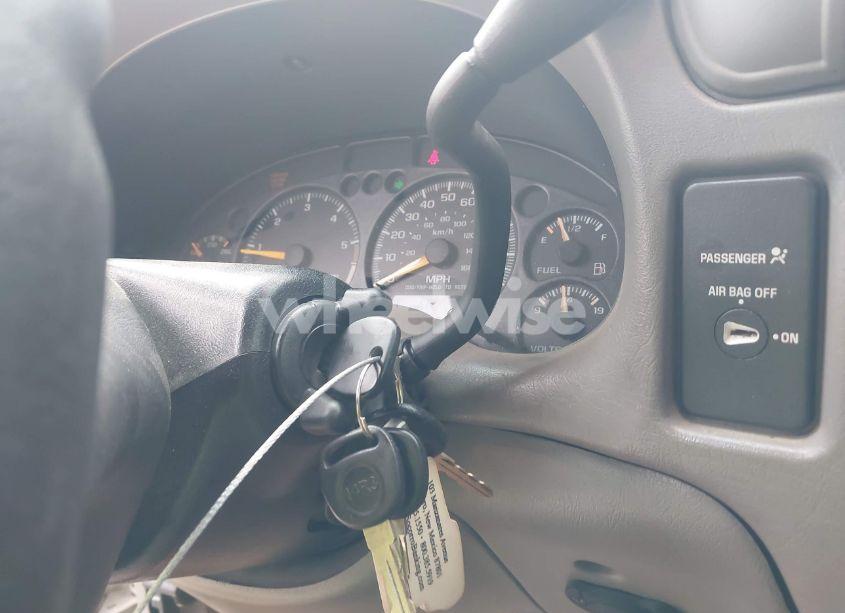 Photo 11 of 2000 Chevrolet S-10 LS (VIN 1GCCS19W4Y8254988)