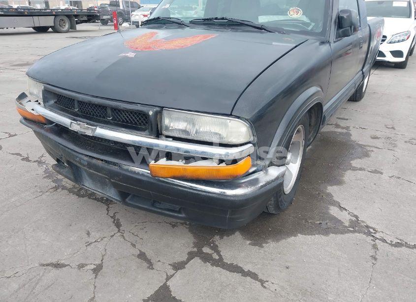 Photo 18 of 2000 Chevrolet S-10 LS (VIN 1GCCS19W5Y8161574)