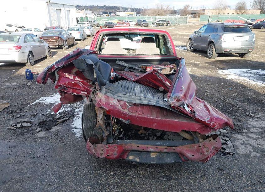 Photo 16 of 2002 Chevrolet S-10 LS (VIN 1GCCS19W728215013)