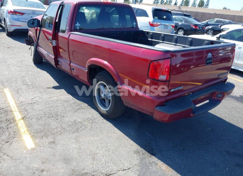 Photo 3 of 2002 Chevrolet S-10 LS (VIN 1GCCS19W828146820)