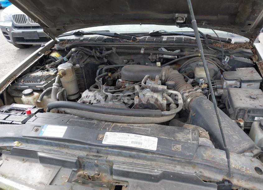 Photo 10 of 1998 Chevrolet S-10 LS FLEETSIDE (VIN 1GCCS19W8WK247445)