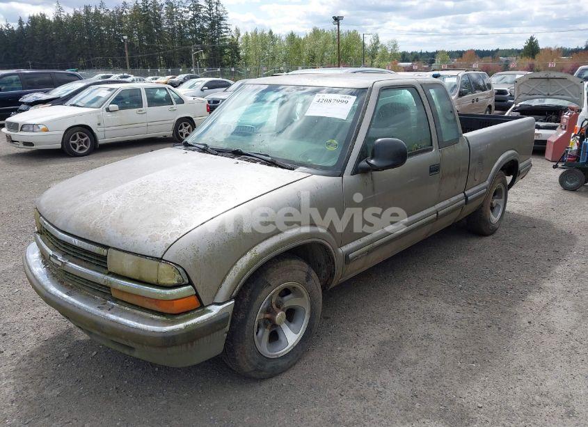 Photo 2 of 1998 Chevrolet S-10 LS FLEETSIDE (VIN 1GCCS19W8WK247445)