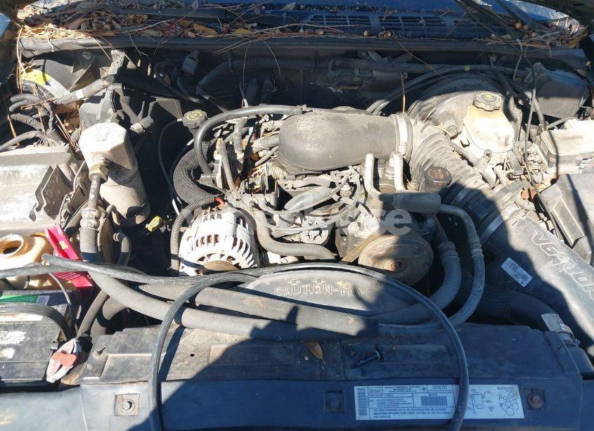 Photo 10 of 2001 Chevrolet S-10 LS (VIN 1GCCS19W918189223)