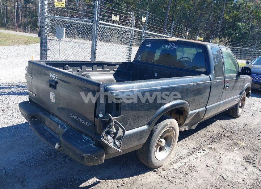Photo 4 of 2001 Chevrolet S-10 LS (VIN 1GCCS19W918189223)