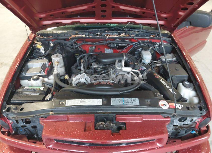 Photo 10 of 2002 Chevrolet S-10 LS (VIN 1GCCS19WX28170956)