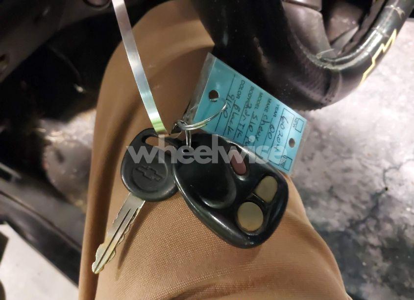 Photo 11 of 2000 Chevrolet S-10 LS (VIN 1GCCS19WXY8119160)