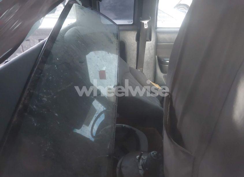 Photo 8 of 2003 Chevrolet S-10 LS (VIN 1GCCS19X038241589)