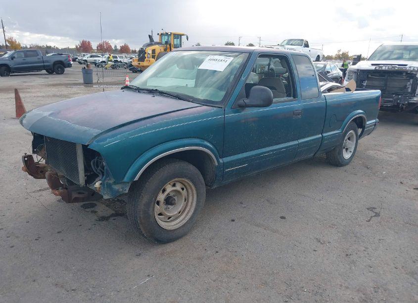 Photo 2 of 1996 Chevrolet S TRUCK S10 (VIN 1GCCS19X0T8219642)