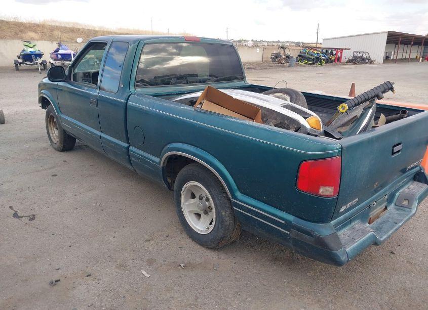 Photo 3 of 1996 Chevrolet S TRUCK S10 (VIN 1GCCS19X0T8219642)