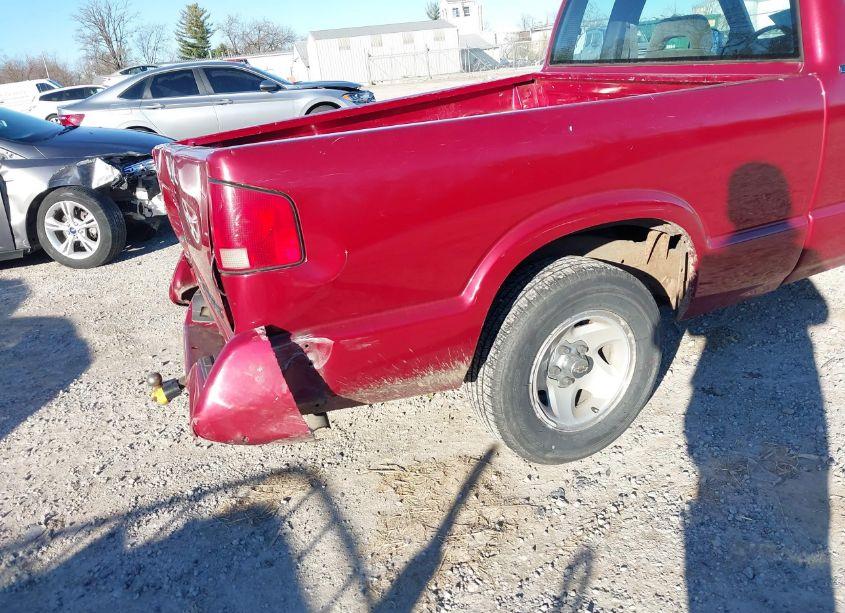 Photo 18 of 1997 Chevrolet S-10 LS FLEETSIDE (VIN 1GCCS19X0VK119286)