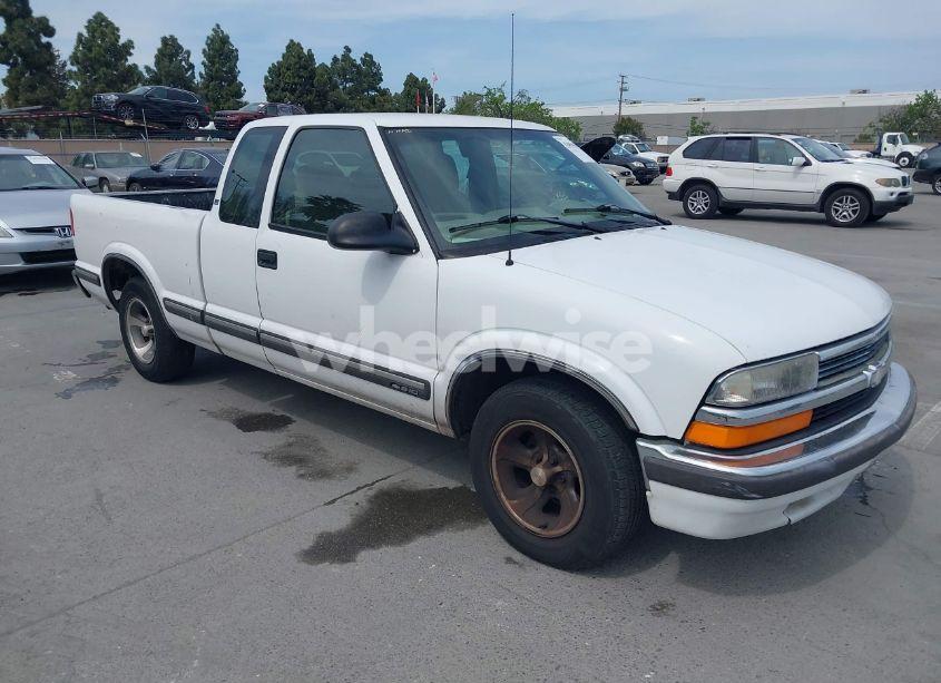 1998 Chevrolet S-10 LS SPORTSIDE (VIN 1GCCS19X0W8119240) main photo