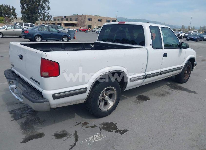Photo 4 of 1998 Chevrolet S-10 LS SPORTSIDE (VIN 1GCCS19X0W8119240)