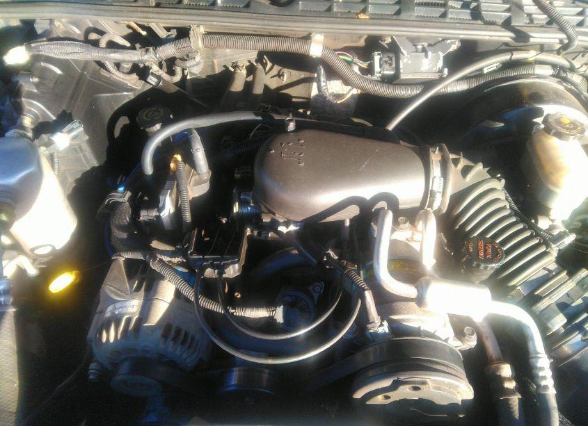 Photo 10 of 1998 Chevrolet S-10 LS FLEETSIDE (VIN 1GCCS19X1WK127172)