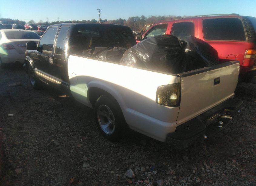 Photo 3 of 1998 Chevrolet S-10 LS FLEETSIDE (VIN 1GCCS19X1WK127172)