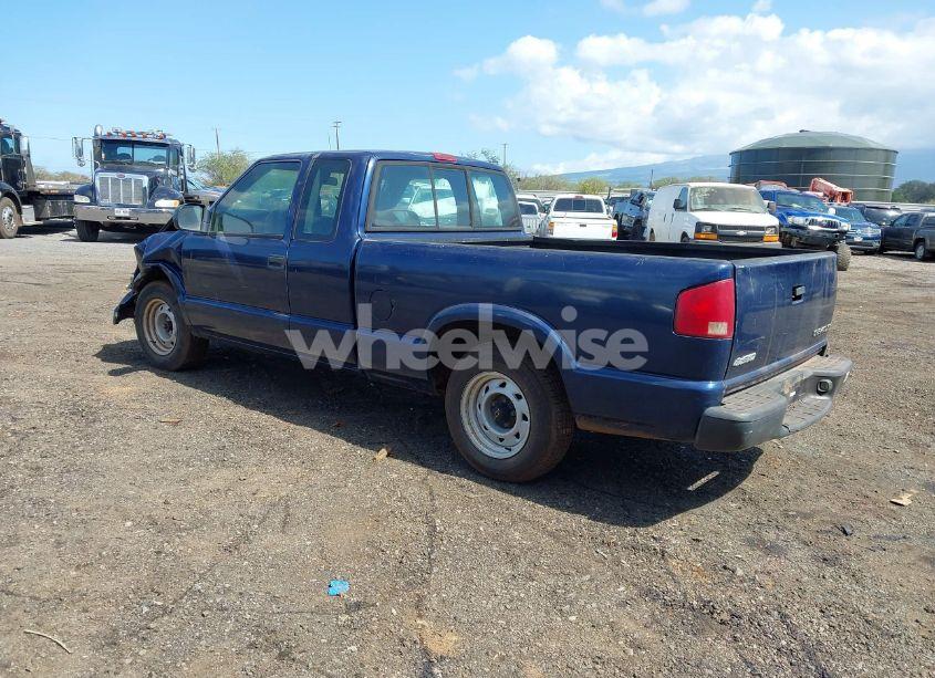 Photo 3 of 2003 Chevrolet S-10 (VIN 1GCCS19X238174168)