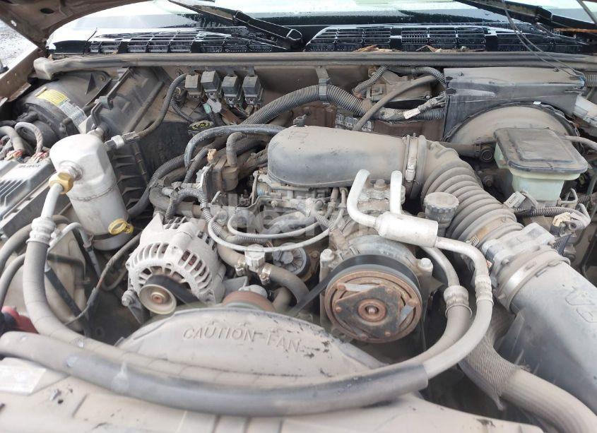 Photo 10 of 1996 Chevrolet S TRUCK S10 (VIN 1GCCS19X2T8222106)