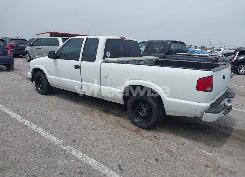 Photo 3 of 1998 Chevrolet S-10 LS FLEETSIDE (VIN 1GCCS19X2W8122060)