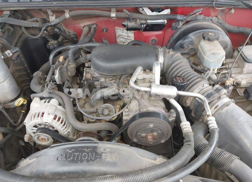 Photo 10 of 1998 Chevrolet S-10 LS FLEETSIDE (VIN 1GCCS19X3WK135970)