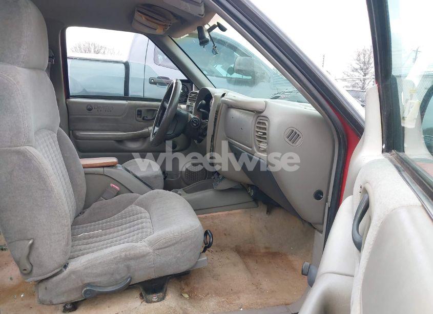 Photo 5 of 1998 Chevrolet S-10 LS FLEETSIDE (VIN 1GCCS19X3WK135970)