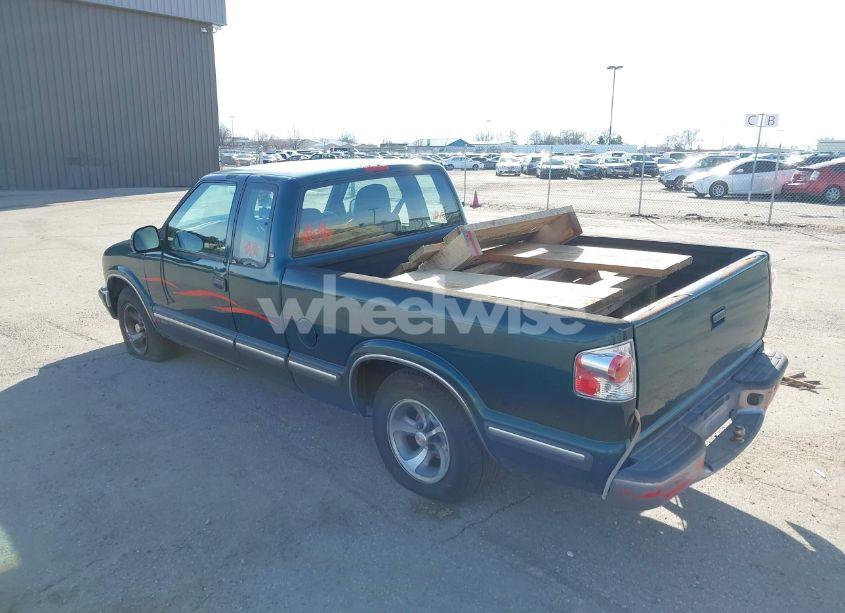 Photo 3 of 1998 Chevrolet S-10 LS FLEETSIDE (VIN 1GCCS19X3WK152042)