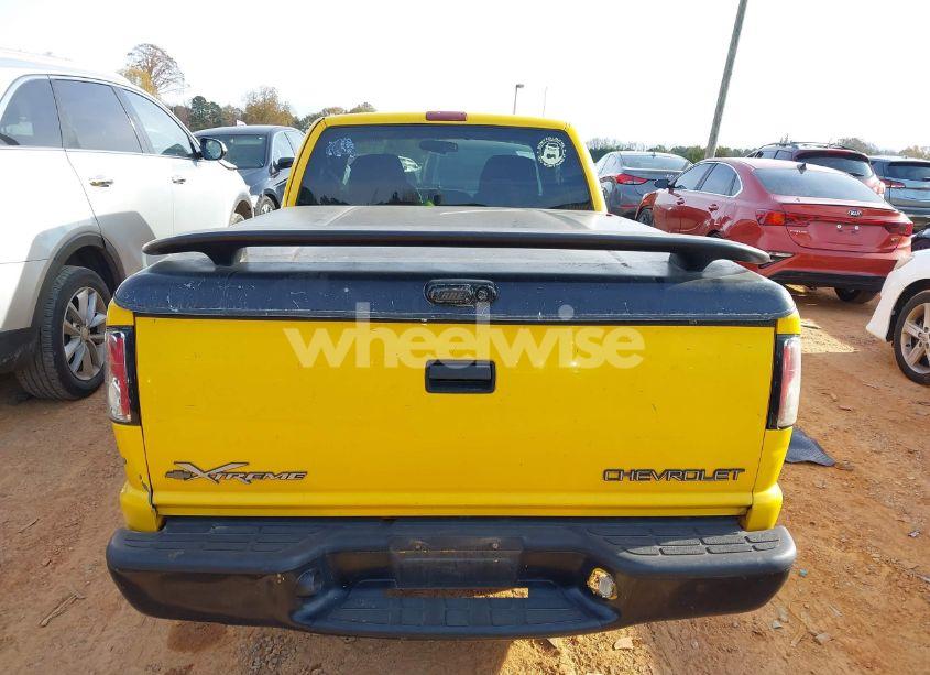 Photo 16 of 2003 Chevrolet S-10 LS (VIN 1GCCS19X438128471)
