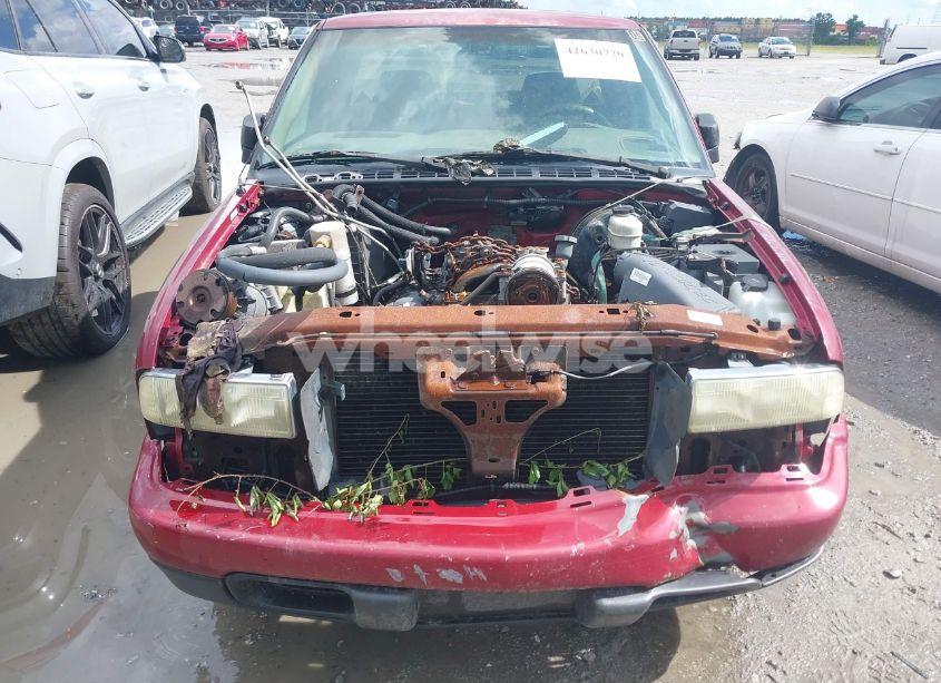 Photo 6 of 2003 Chevrolet S-10 LS (VIN 1GCCS19X438162636)