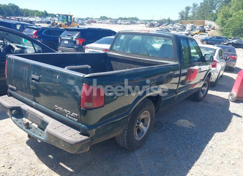Photo 4 of 2003 Chevrolet S-10 LS (VIN 1GCCS19X438175967)