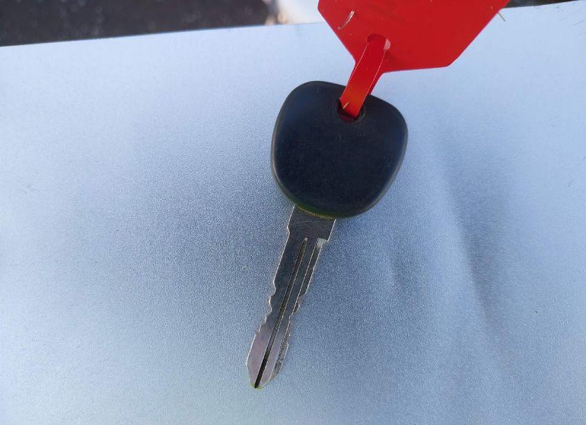 Photo 11 of 1999 Chevrolet S-10 LS (VIN 1GCCS19X4X8144451)