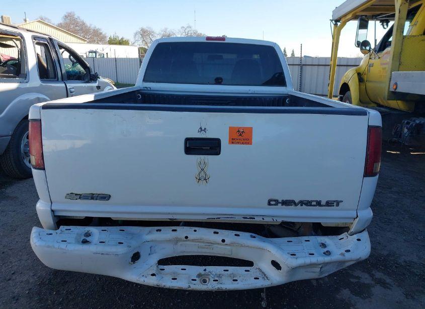 Photo 17 of 1999 Chevrolet S-10 LS (VIN 1GCCS19X4X8144451)