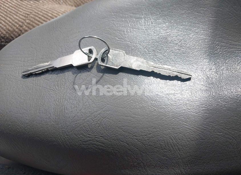 Photo 11 of 1996 Chevrolet S TRUCK S10 (VIN 1GCCS19X5T8174486)