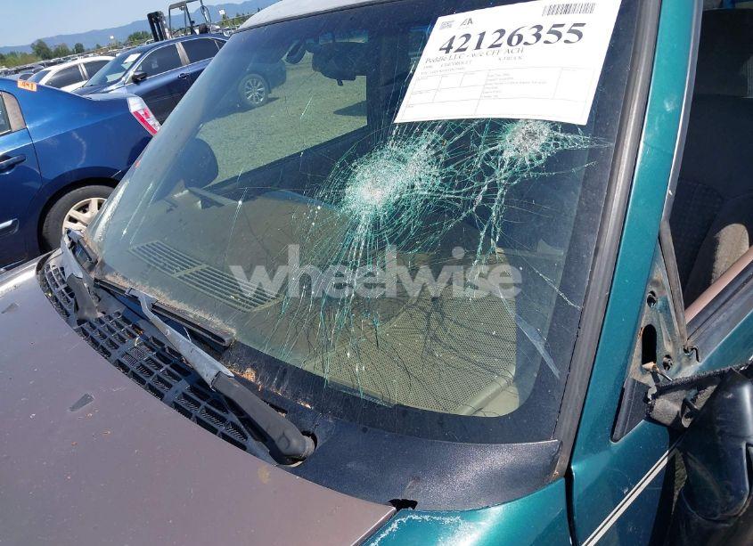 Photo 6 of 1996 Chevrolet S TRUCK S10 (VIN 1GCCS19X5T8174486)