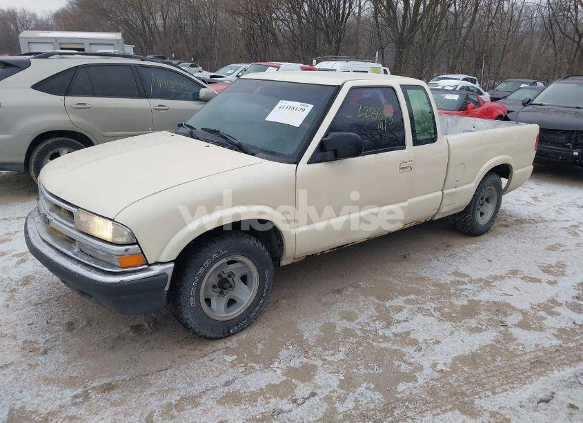 Photo 2 of 1998 Chevrolet S-10 LS FLEETSIDE (VIN 1GCCS19X5W8205594)