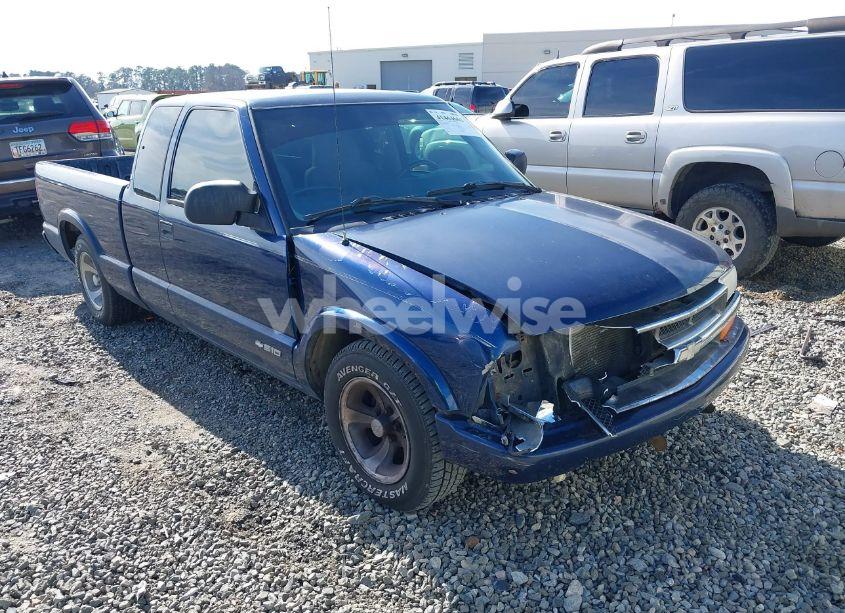 Photo 6 of 2003 Chevrolet S-10 LS (VIN 1GCCS19X638152206)