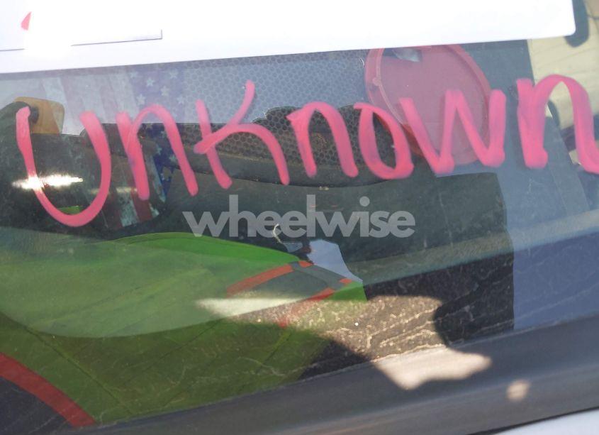 Photo 12 of 2003 Chevrolet S-10 LS (VIN 1GCCS19X638190728)