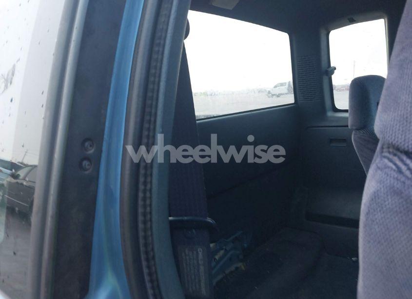 Photo 8 of 1996 Chevrolet S TRUCK S10 (VIN 1GCCS19X6T8103748)