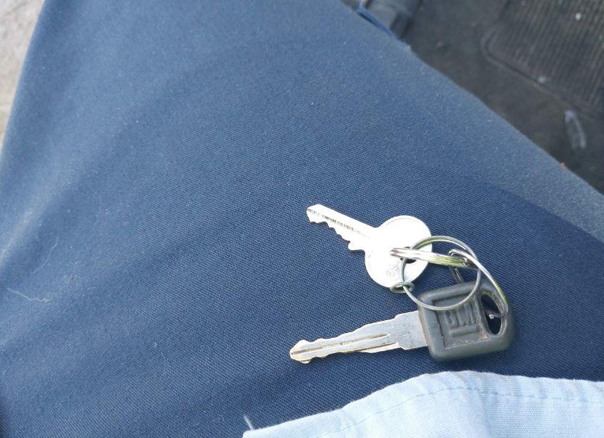 Photo 11 of 1997 Chevrolet S-10 LS FLEETSIDE (VIN 1GCCS19X8VK244245)