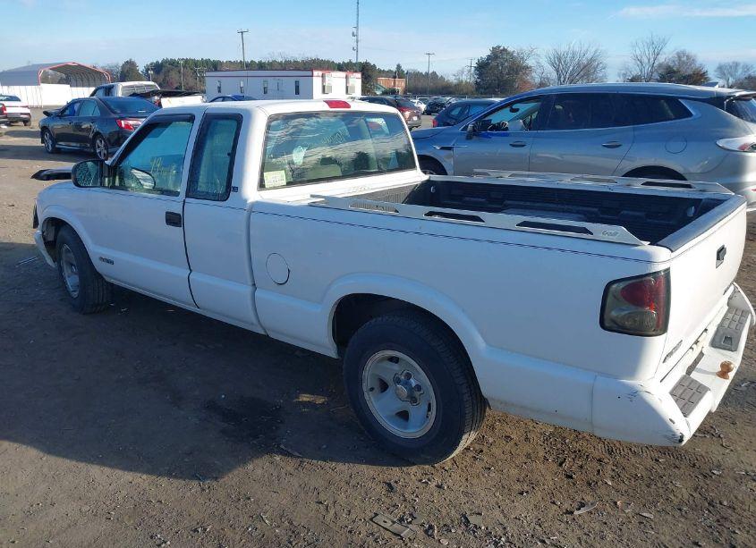 Photo 3 of 1997 Chevrolet S-10 LS FLEETSIDE (VIN 1GCCS19X8VK244245)