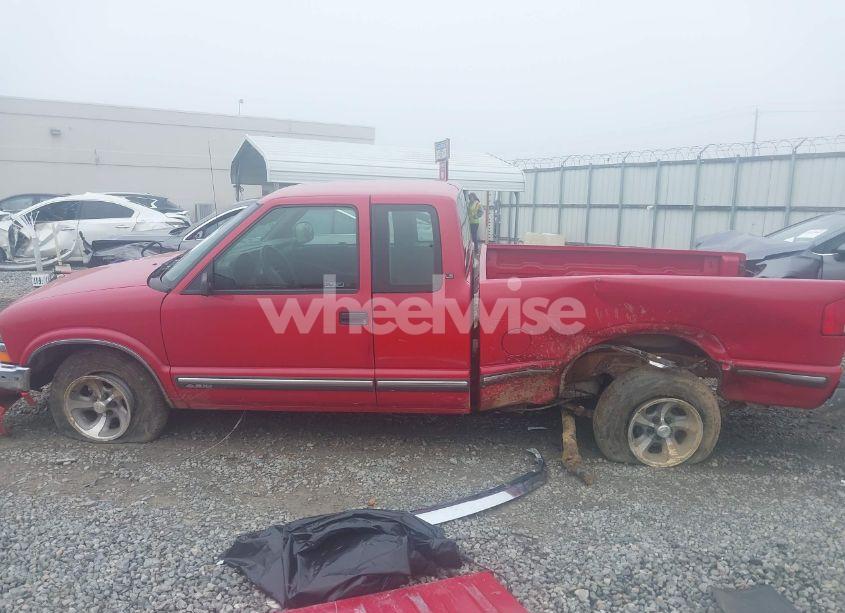 Photo 13 of 1998 Chevrolet S-10 LS FLEETSIDE (VIN 1GCCS19X8W8191724)