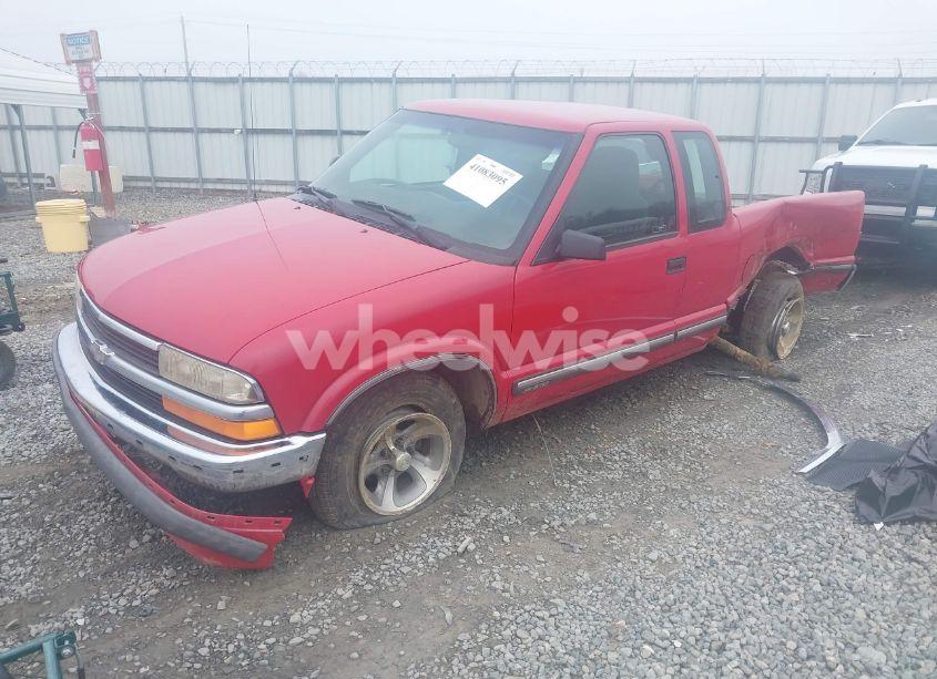 Photo 2 of 1998 Chevrolet S-10 LS FLEETSIDE (VIN 1GCCS19X8W8191724)