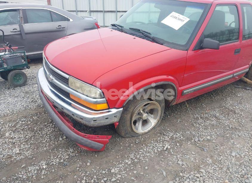 Photo 6 of 1998 Chevrolet S-10 LS FLEETSIDE (VIN 1GCCS19X8W8191724)