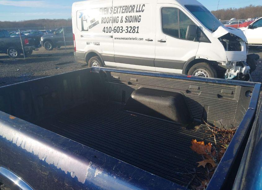 Photo 8 of 1999 Chevrolet S-10 LS (VIN 1GCCS19X8X8176982)