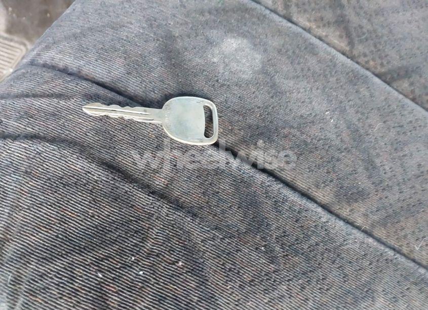 Photo 11 of 2003 Chevrolet S-10 LS (VIN 1GCCS19X938207540)