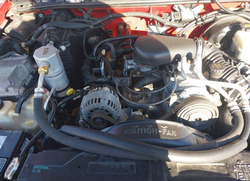 Photo 10 of 2003 Chevrolet S-10 LS (VIN 1GCCS19X938215203)