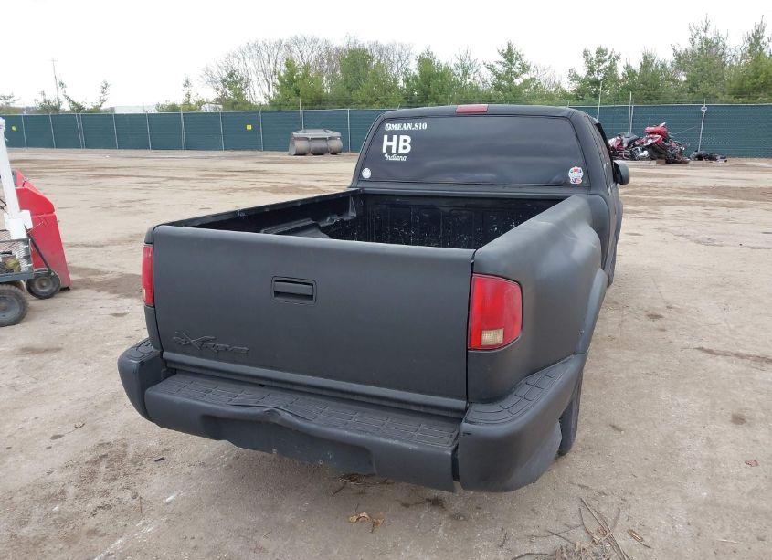 Photo 4 of 2003 Chevrolet S-10 LS (VIN 1GCCS19XX38122979)