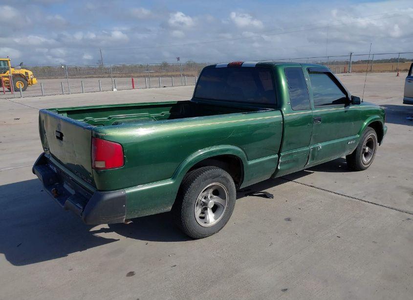 Photo 4 of 1997 Chevrolet S-10 LS FLEETSIDE (VIN 1GCCS19XXVK146074)