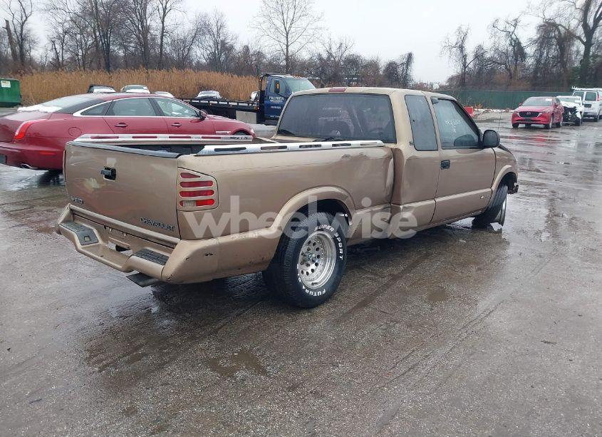 Photo 4 of 1997 Chevrolet S-10 LS FLEETSIDE (VIN 1GCCS19XXVK155471)